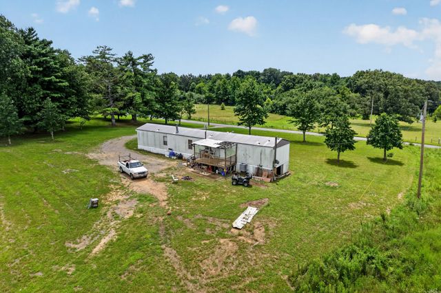 687 Dan Jones Rd, Mcminnville, TN 37110