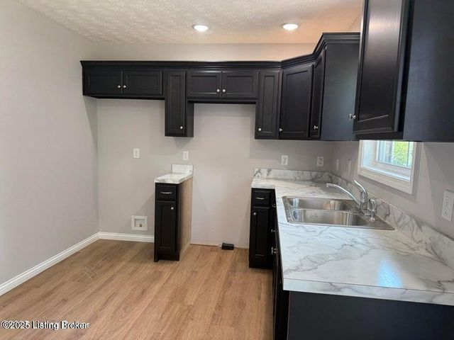 111 Kentucky Ave, Bardstown, KY 40004