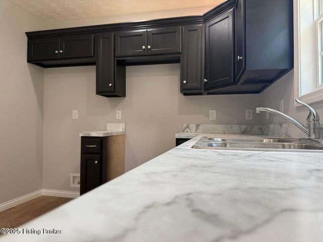 111 Kentucky Ave, Bardstown, KY 40004