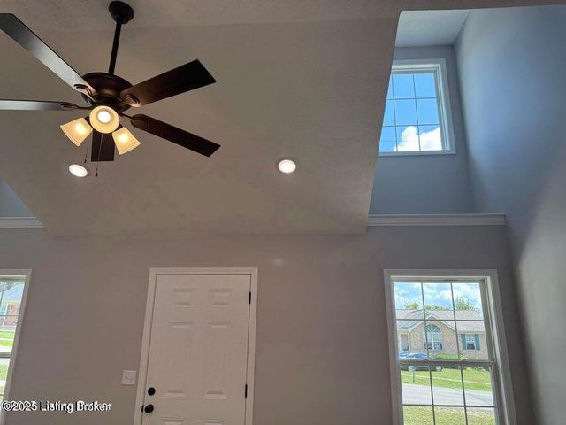 111 Kentucky Ave, Bardstown, KY 40004