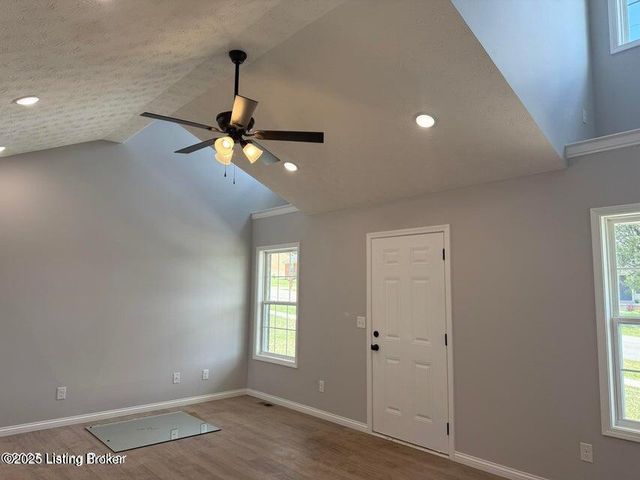 111 Kentucky Ave, Bardstown, KY 40004