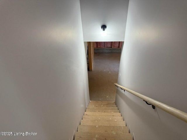 111 Kentucky Ave, Bardstown, KY 40004