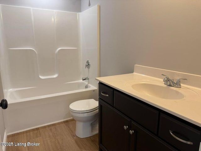 111 Kentucky Ave, Bardstown, KY 40004