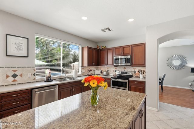 14461 W MONTEREY Way, Goodyear, AZ 85395