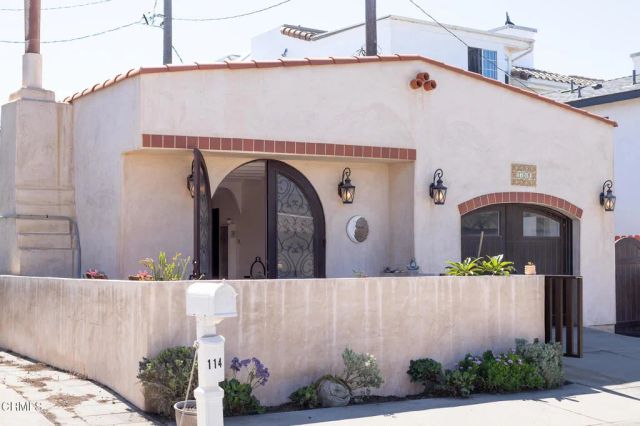 108 Eagle Rock Avenue, Oxnard, CA 93035