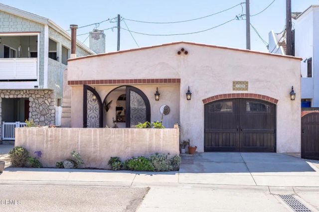 108 Eagle Rock Avenue, Oxnard, CA 93035