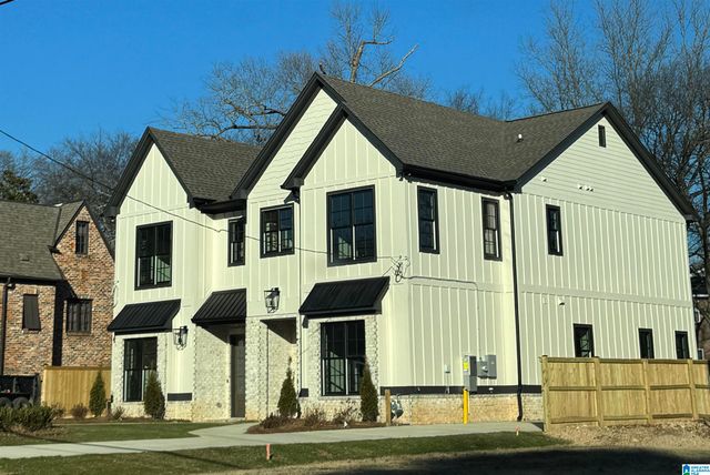 3011 Firefighter Ln Ste 105, Homewood, AL 35209