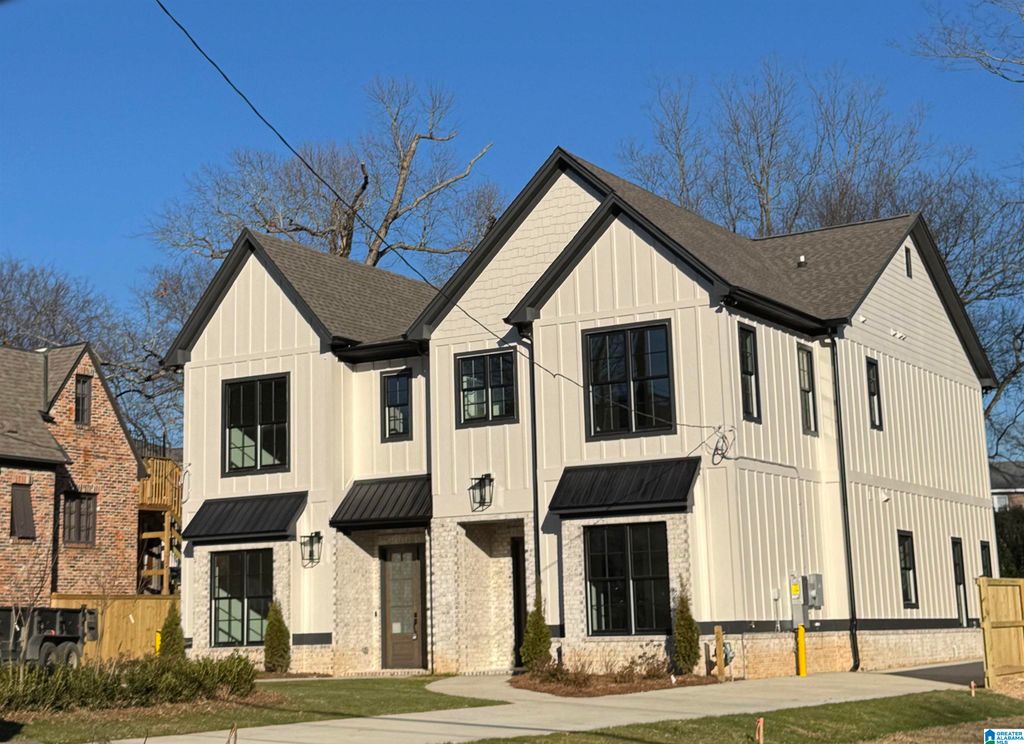 3011 Firefighter Ln Ste 105, Homewood, AL 35209