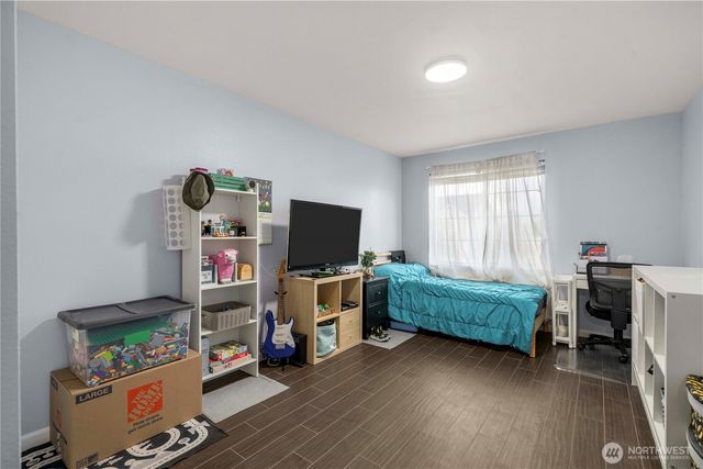 2106 187th Street Ct E, Spanaway, WA 98387