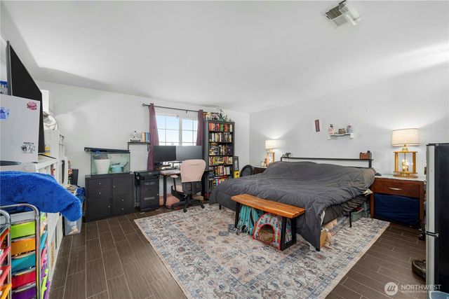 2106 187th Street Ct E, Spanaway, WA 98387