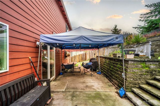 2106 187th Street Ct E, Spanaway, WA 98387