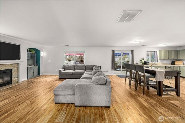 2106 187th Street Ct E, Spanaway, WA 98387