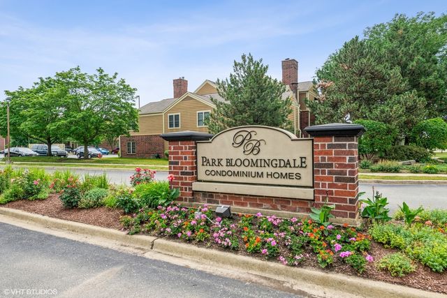 108 Glengarry Drive 102, Bloomingdale, IL 60108