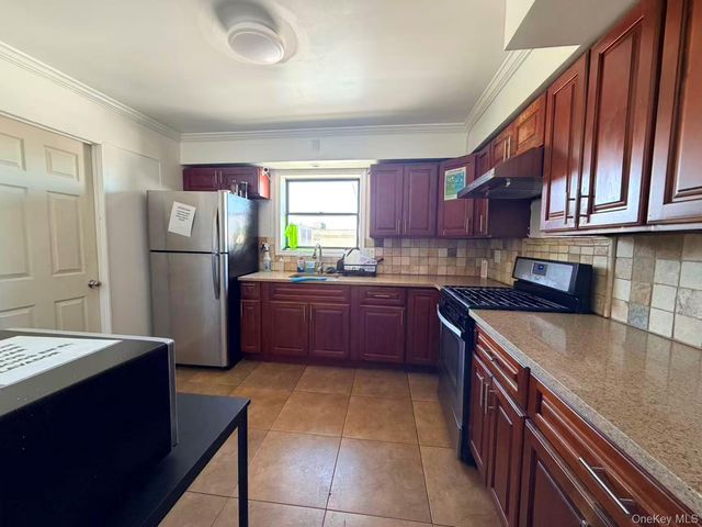 5907 59th Drive, Maspeth, NY 11378