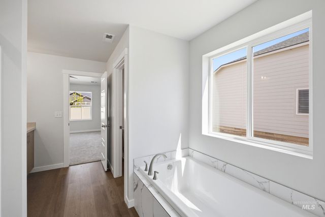 4190 E Rincon Dr, Meridian, ID 83642