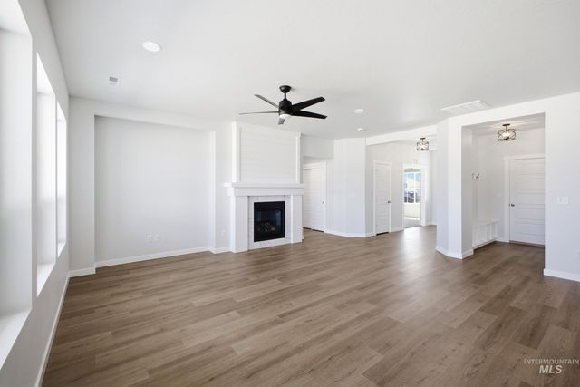 4190 E Rincon Dr, Meridian, ID 83642