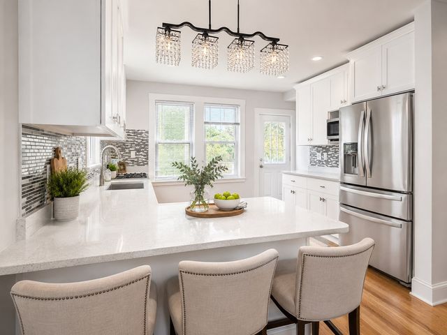 318 Concord Ave 2, Cambridge, MA 02138