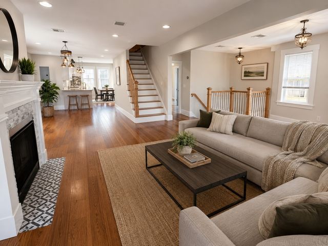 318 Concord Ave 2, Cambridge, MA 02138
