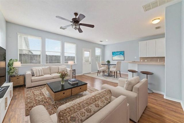 8734 Rainglen Lane, Houston, TX 77044