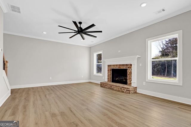 111 Wyckliffe Drive, Locust Grove, GA 30248