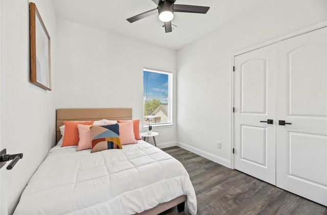 8634 Scott B Street, Houston, TX 77051