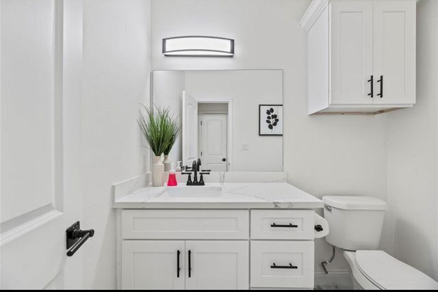 8634 Scott B Street, Houston, TX 77051