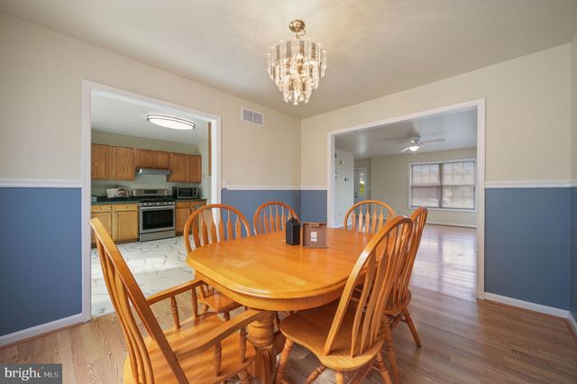 702 QUAKER HILL RD, Magnolia, DE 19962