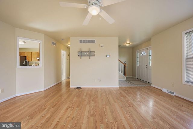702 QUAKER HILL RD, Magnolia, DE 19962