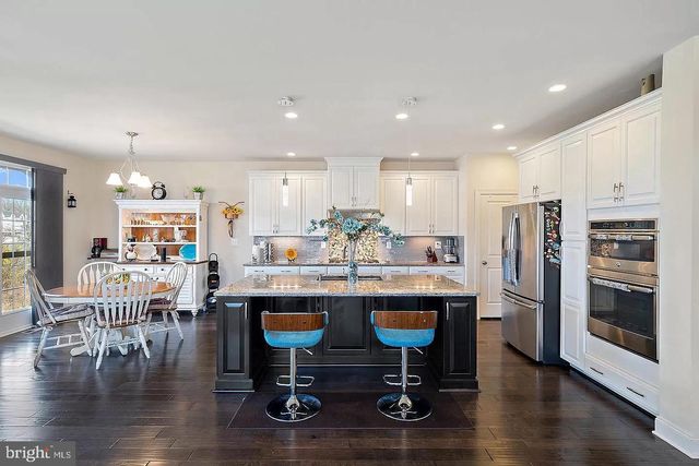43168 HATTONTOWN WOODS TER, Ashburn, VA 20148