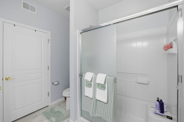 13370 Arboretum Lane, Huntley, IL 60142