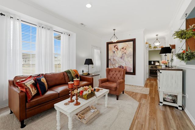 13370 Arboretum Lane, Huntley, IL 60142