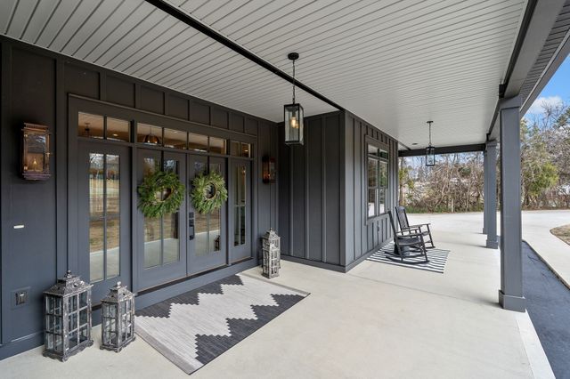 741 Saundersville Ferry Rd, Mount Juliet, TN 37122