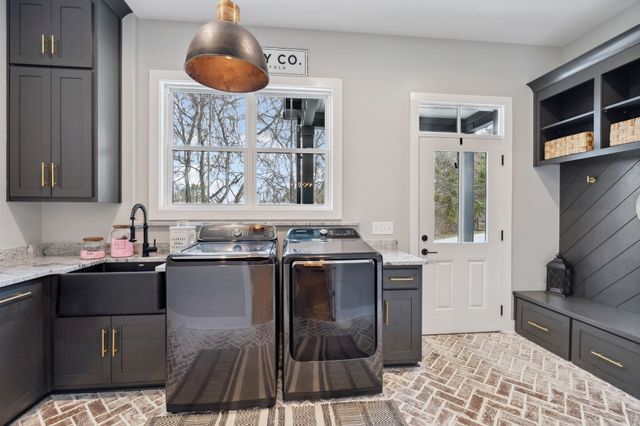741 Saundersville Ferry Rd, Mount Juliet, TN 37122