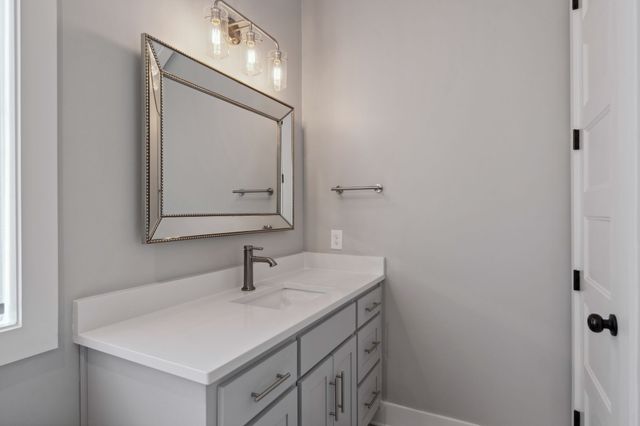 741 Saundersville Ferry Rd, Mount Juliet, TN 37122