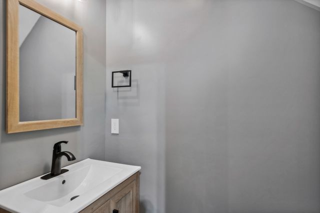 741 Saundersville Ferry Rd, Mount Juliet, TN 37122