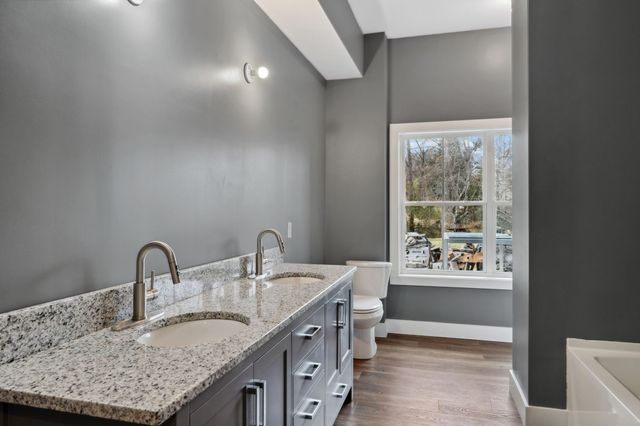 741 Saundersville Ferry Rd, Mount Juliet, TN 37122