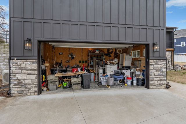 741 Saundersville Ferry Rd, Mount Juliet, TN 37122