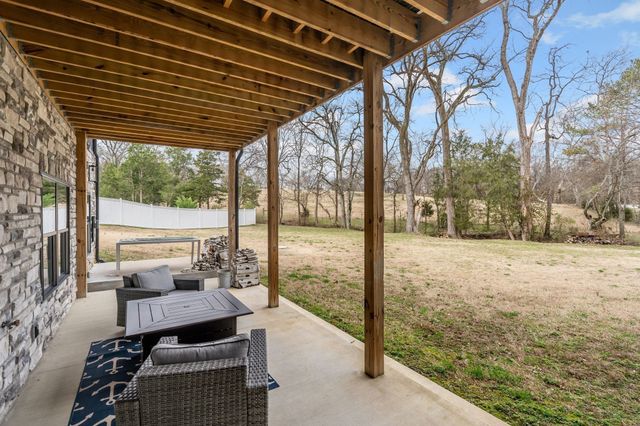 741 Saundersville Ferry Rd, Mount Juliet, TN 37122
