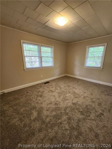 400 ROXIE Avenue, Fayetteville, NC 28304