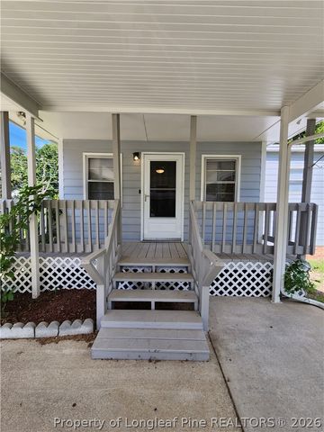400 ROXIE Avenue, Fayetteville, NC 28304