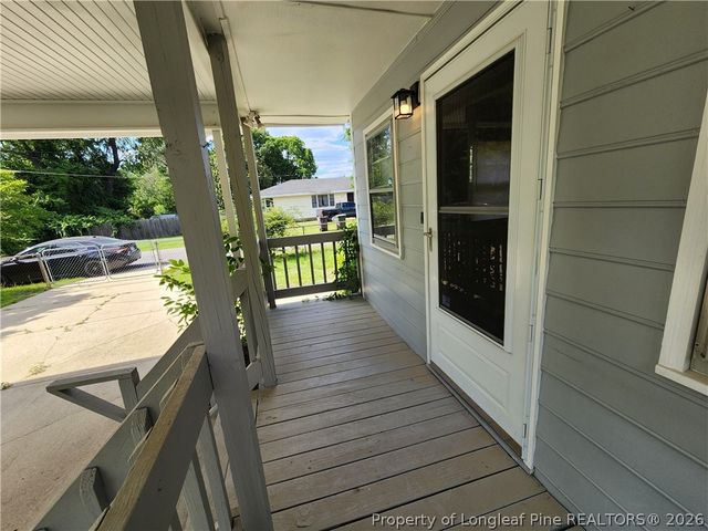 400 ROXIE Avenue, Fayetteville, NC 28304
