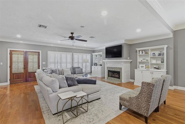 4151 Primrose Drive, Lake Charles, LA 70605