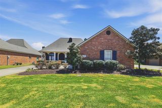 4151 Primrose Drive, Lake Charles, LA 70605