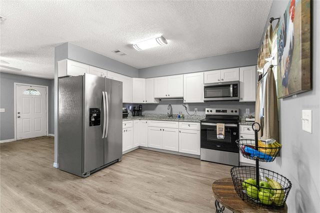 1905 VIRGINIA AVENUE, Eustis, FL 32726