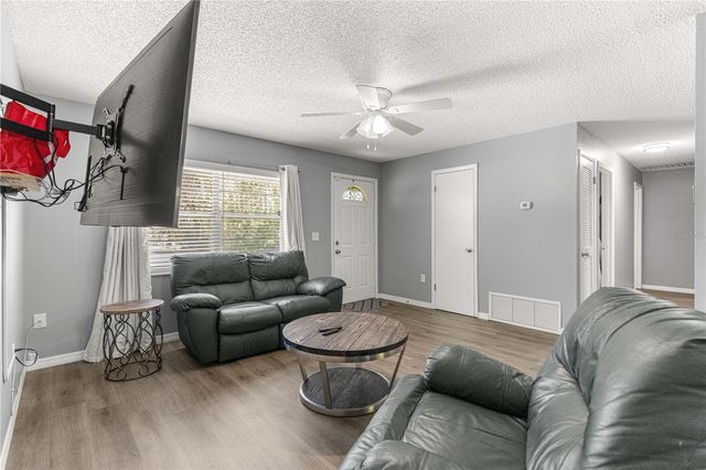 1905 VIRGINIA AVENUE, Eustis, FL 32726