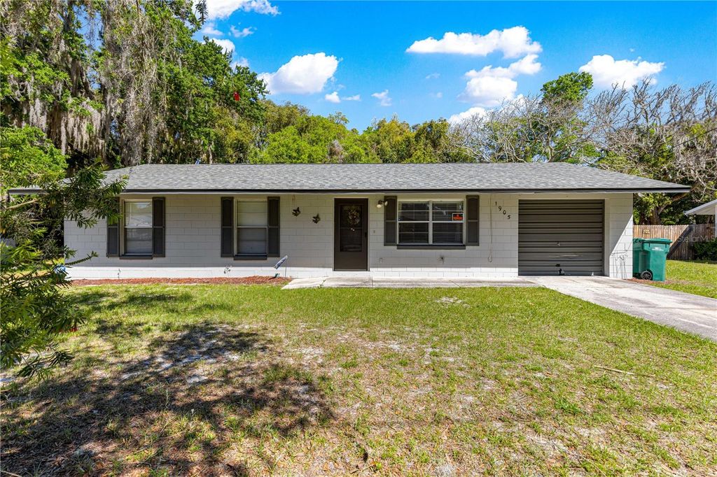 1905 VIRGINIA AVENUE, Eustis, FL 32726