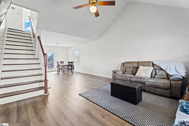 215 Upland View Drive, Boiling Springs, SC 29316