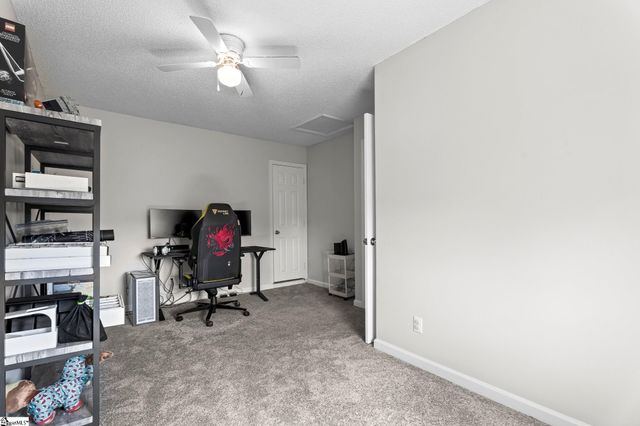 215 Upland View Drive, Boiling Springs, SC 29316