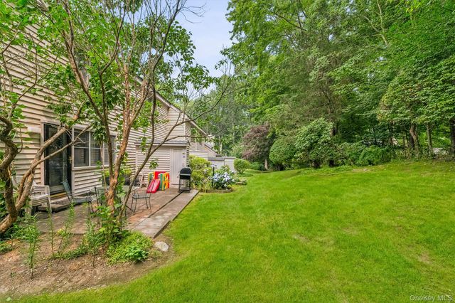 181 Heritage Hills F, Somers, NY 10589