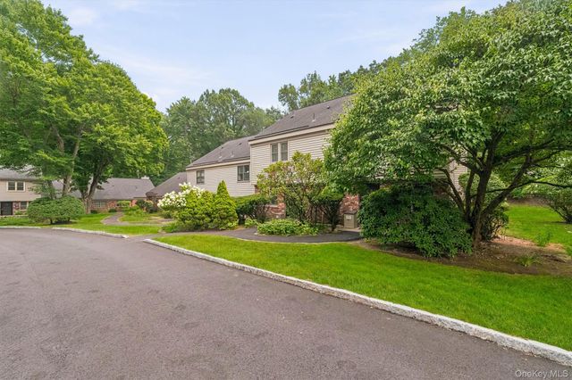 181 Heritage Hills F, Somers, NY 10589